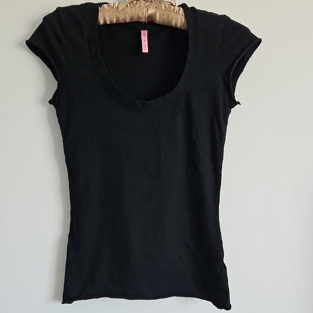 Black Tshirt For Womens